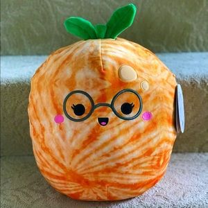 12” Squishmallow Judy
Brand New with Tags
Tie Dye Squishmallow with glasses